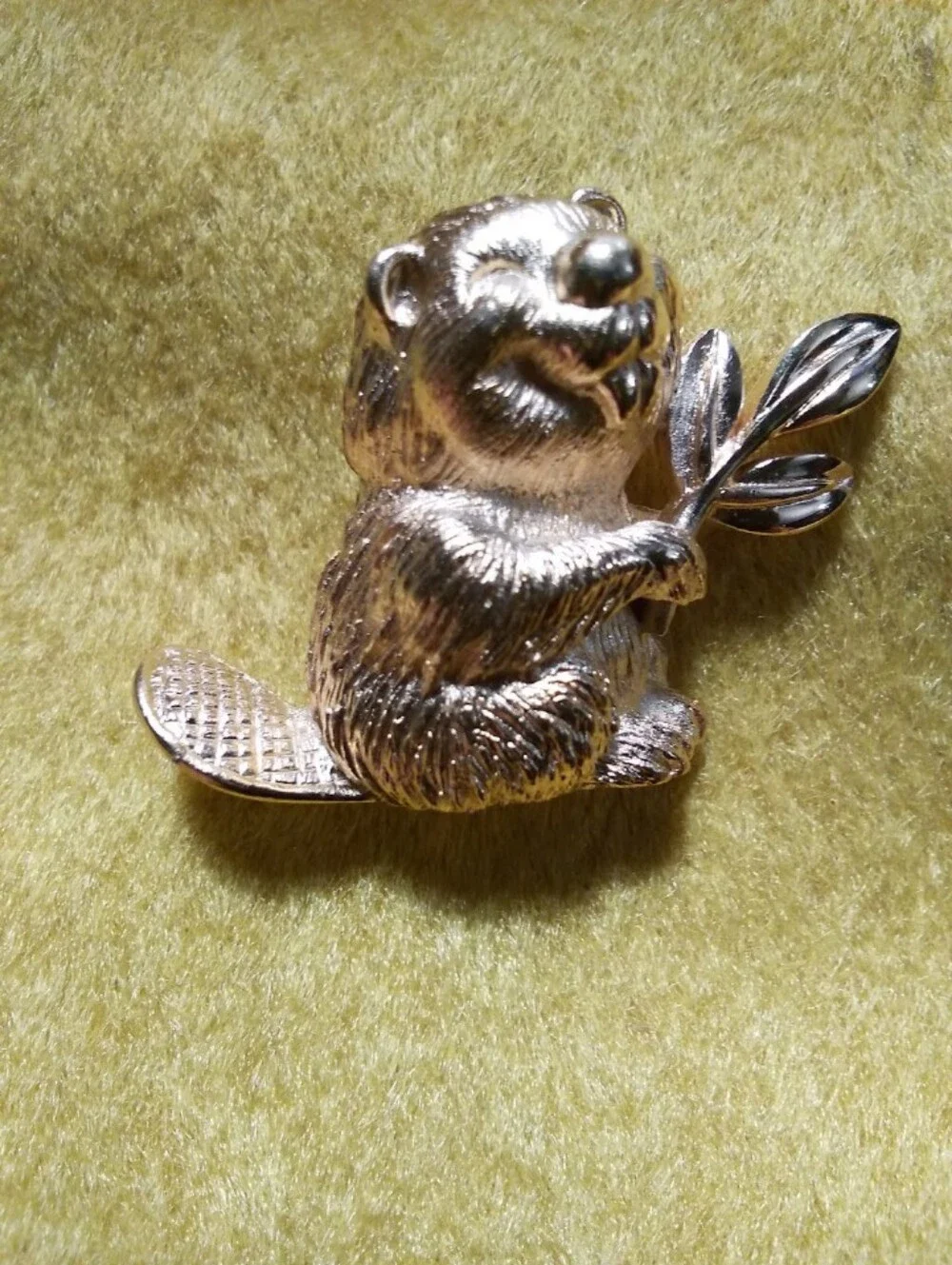 Trifari Beaver Pin